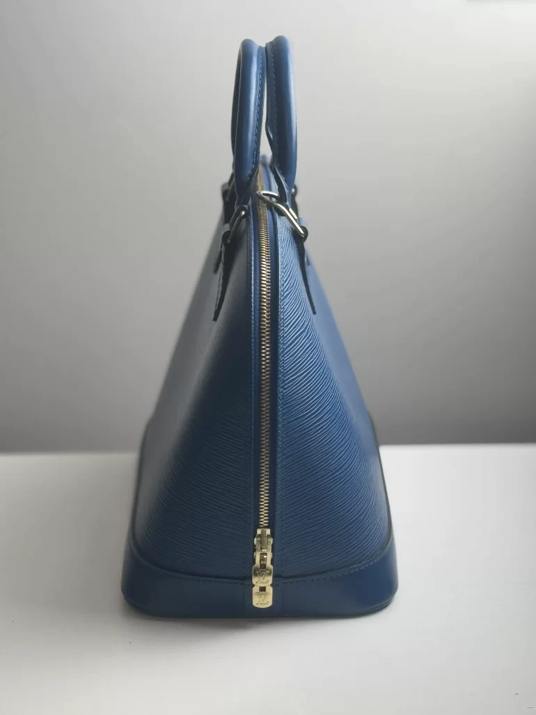 Pre Owned Louis Vuitton Alma PM Epi Leather Blue