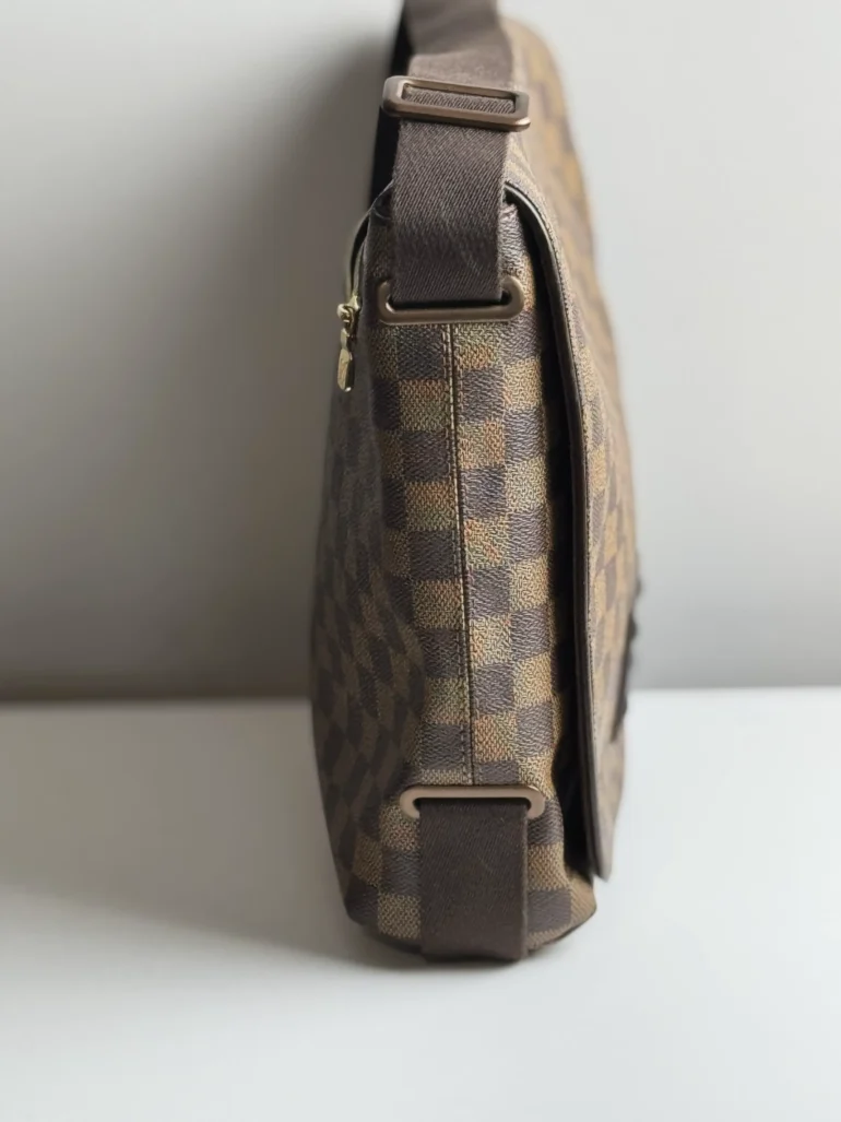 Louis Vuitton Damier Ebene Brooklyn MM Messenger Bag