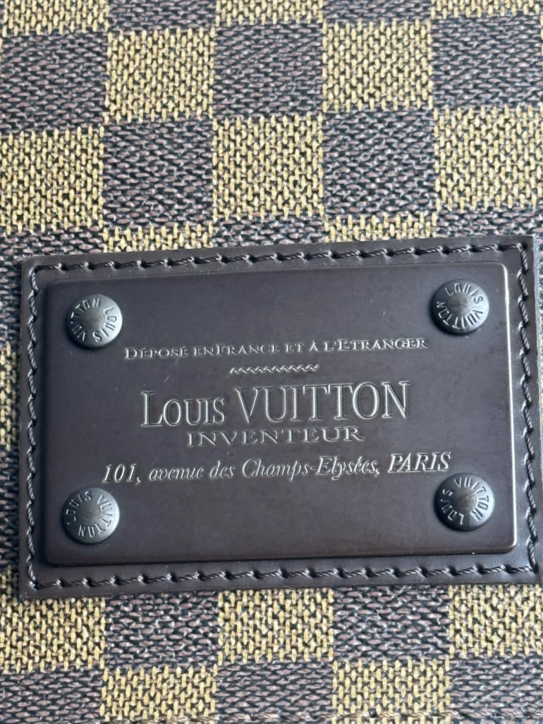 Louis Vuitton Damier Ebene Brooklyn MM Messenger Bag