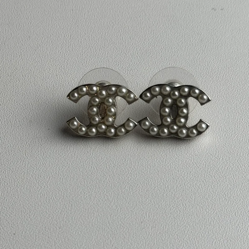 Chanel Pearl Silver CC Pierced Earrings Classic Design with Elegant Pearl Detail, Chic and Timeless Style, Condition