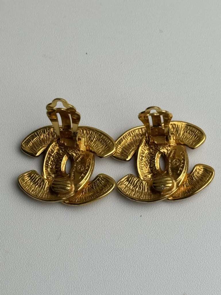 Chanel Metalasse 24k Gold Plated Cocomark Clip on Earrings