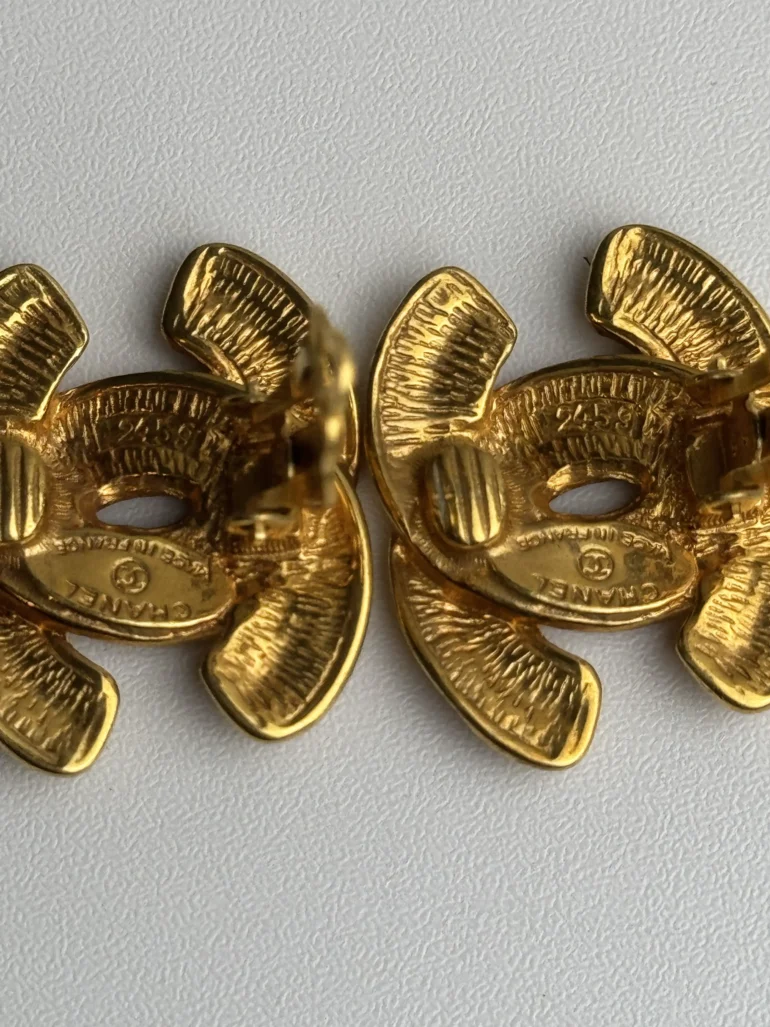 Chanel Metalasse 24k Gold Plated Cocomark Clip on Earrings