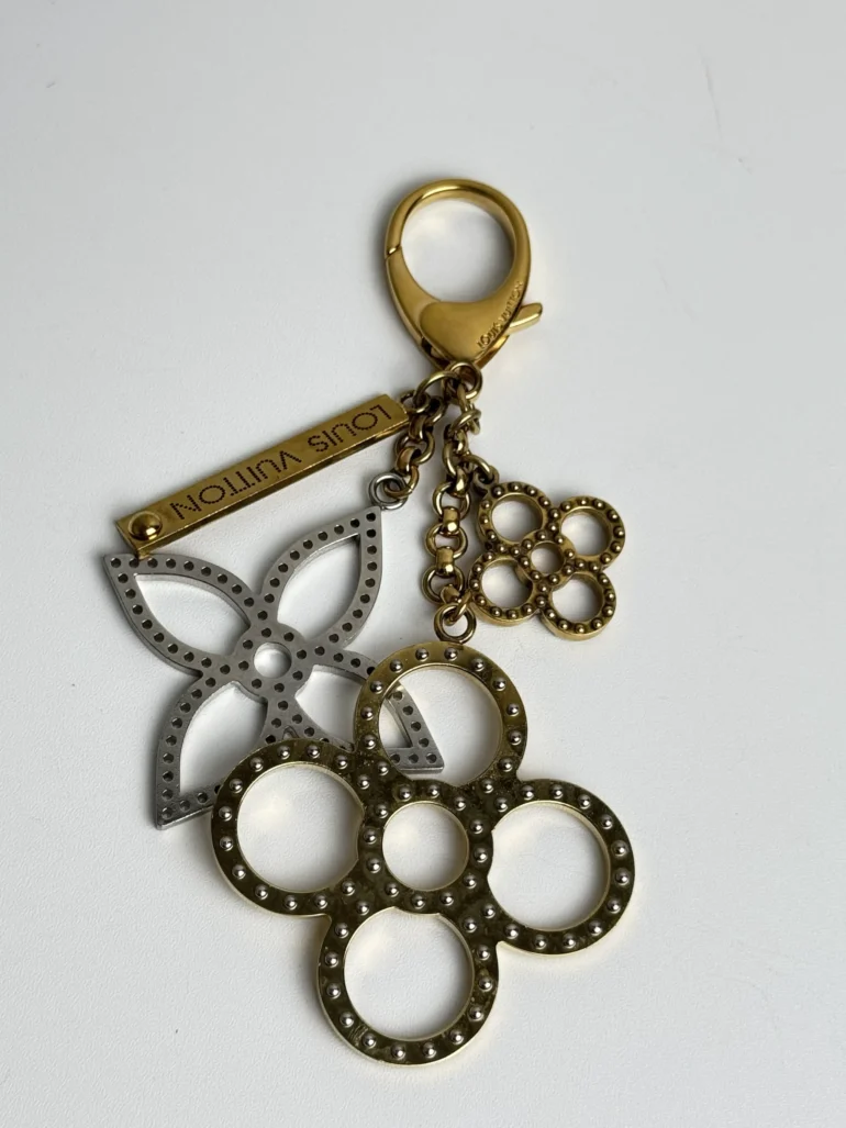Pre Owned Louis Vuitton Flower Bijoux Sac Tapage Bag Charm Metal