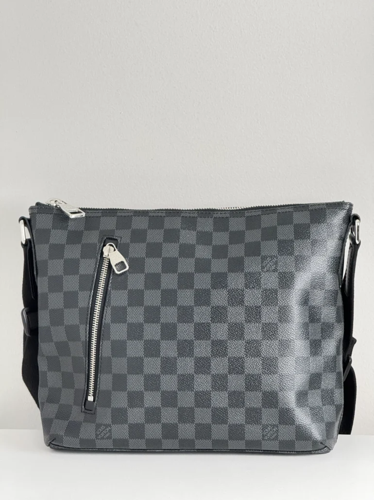 Pre Owned Louis Vuitton Damier Graphite Mick MM
