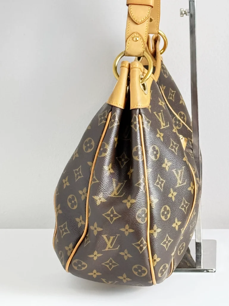 Pre Owned Louis Vuitton Monogram Galliera PM Shoulder Bag