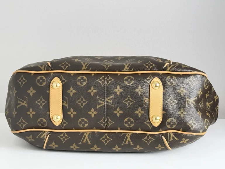 Pre Owned Louis Vuitton Monogram Galliera PM Shoulder Bag